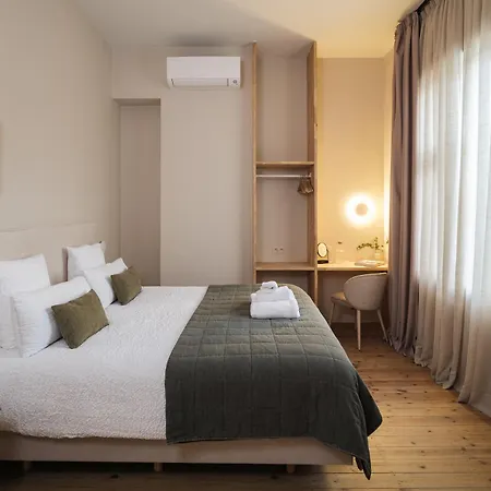 Lits De Lo - Boutique Self Check-In Rooms *