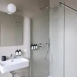 Lits De Lo - Boutique Self Check-In Rooms *