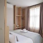 Lits De Lo - Boutique Self Check-In Rooms Homestay szállás *