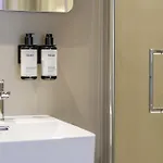 Rum i privatbostad Lits De Lo - Boutique Self Check-In Rooms *